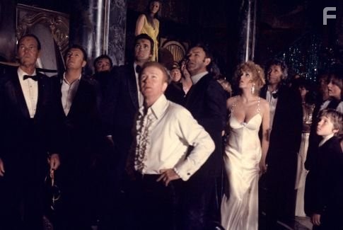 Gene Hackman, Red Buttons, and Eric Shea in Приключения Посейдона (1972)