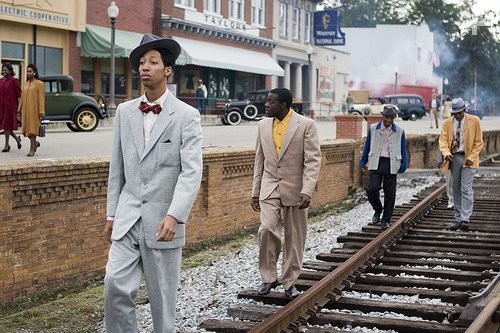 Brian Williams in Бар 'Медонос' (2007)