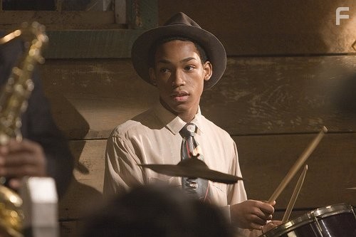 Stephan Hundley in Бар 'Медонос' (2007)