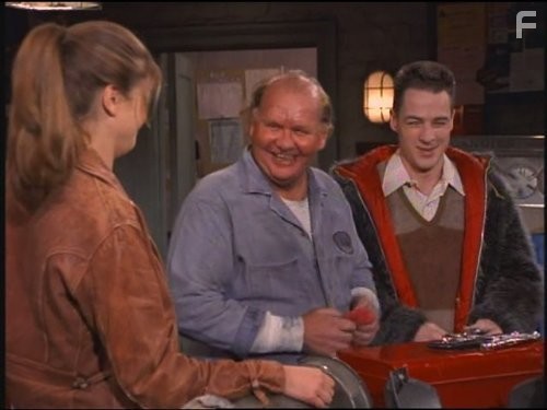 Третья планета от Солнца (1996)