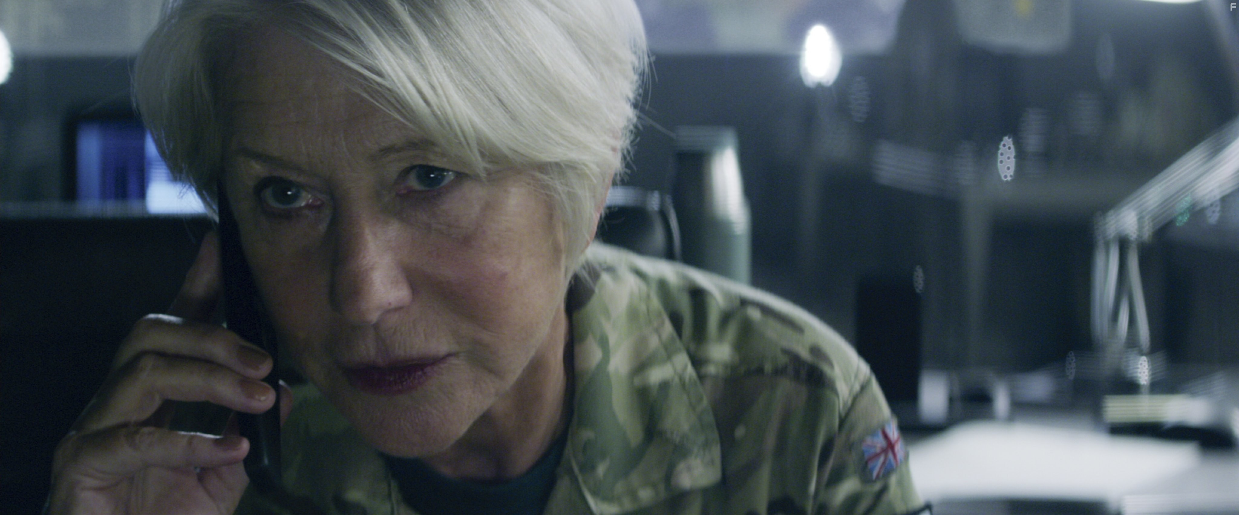 Helen Mirren in Всевидящее око (2015)