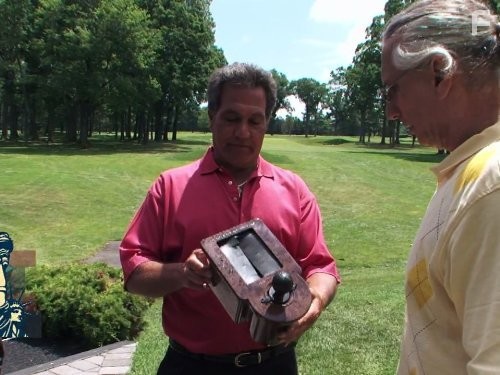 Storage Wars: New York (2013)