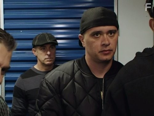 Storage Wars: New York (2013)