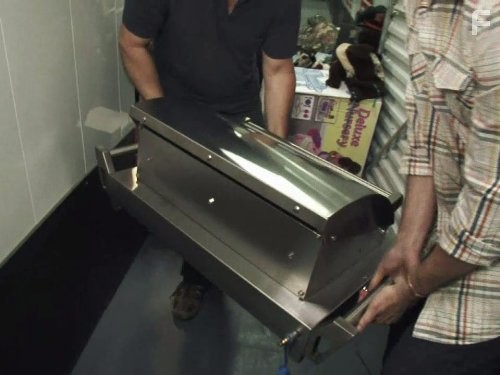 Storage Wars: New York (2013)