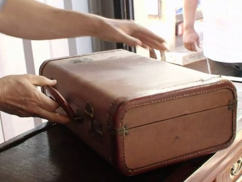 Storage Wars: New York (2013)