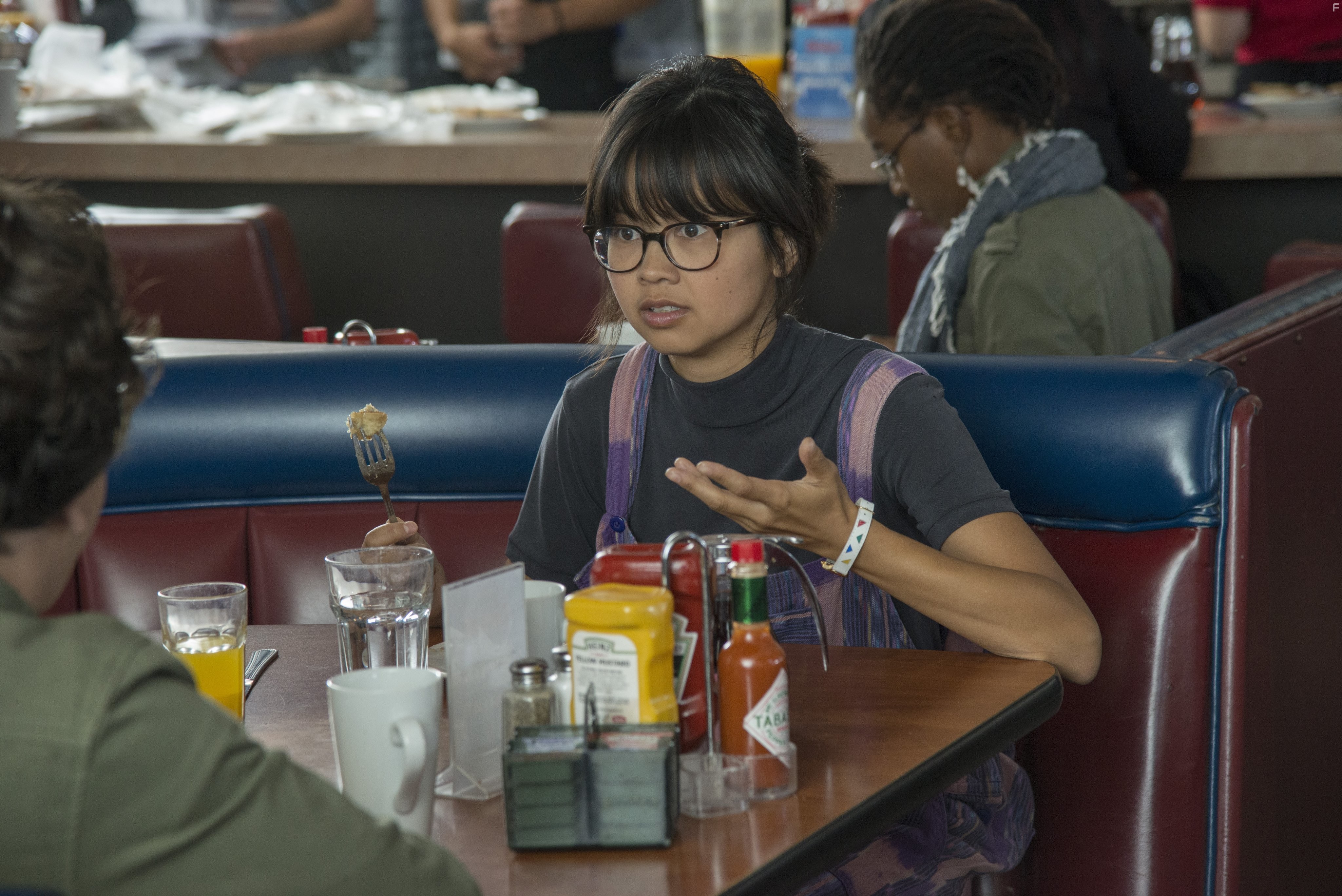 Charlyne Yi in Любовь (2016)