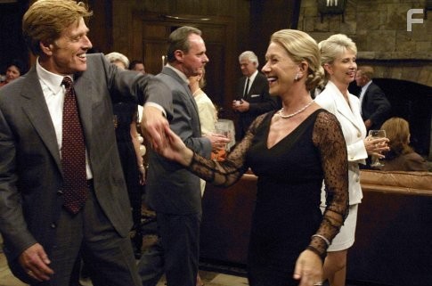 Helen Mirren and Robert Redford in Расчет (2004)