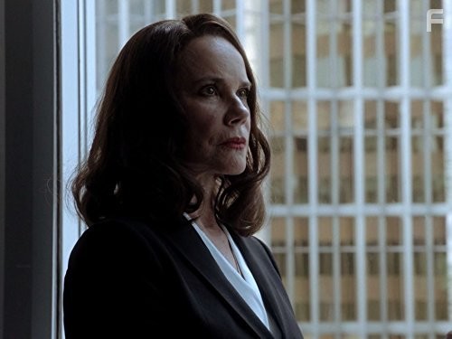 Barbara Hershey in Дэмиен (2016)