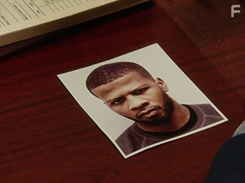 Голубая кровь (2010)