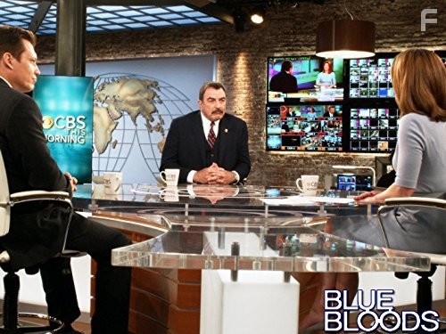 Tom Selleck in Голубая кровь (2010)