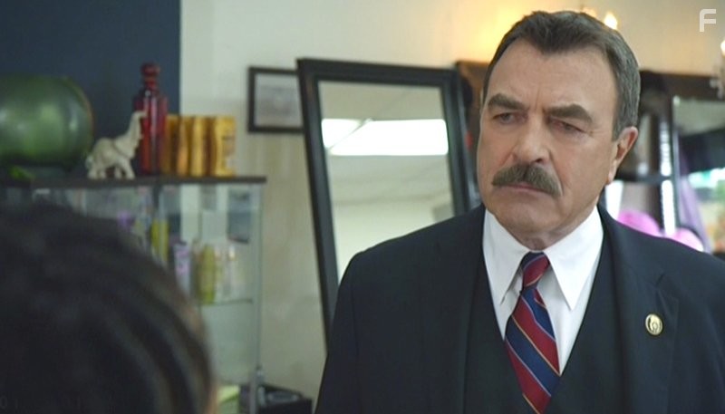 Tom Selleck in Голубая кровь (2010)