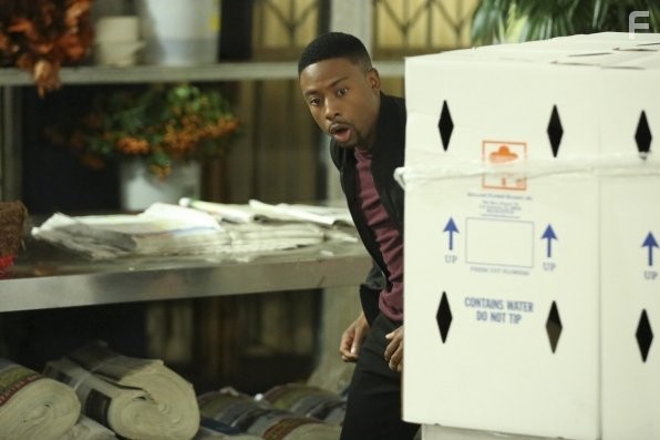 Justin Hires in Час пик (2016)