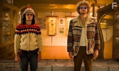 Edward Hogg and Simon Farnaby in Кролик и бык (2009)