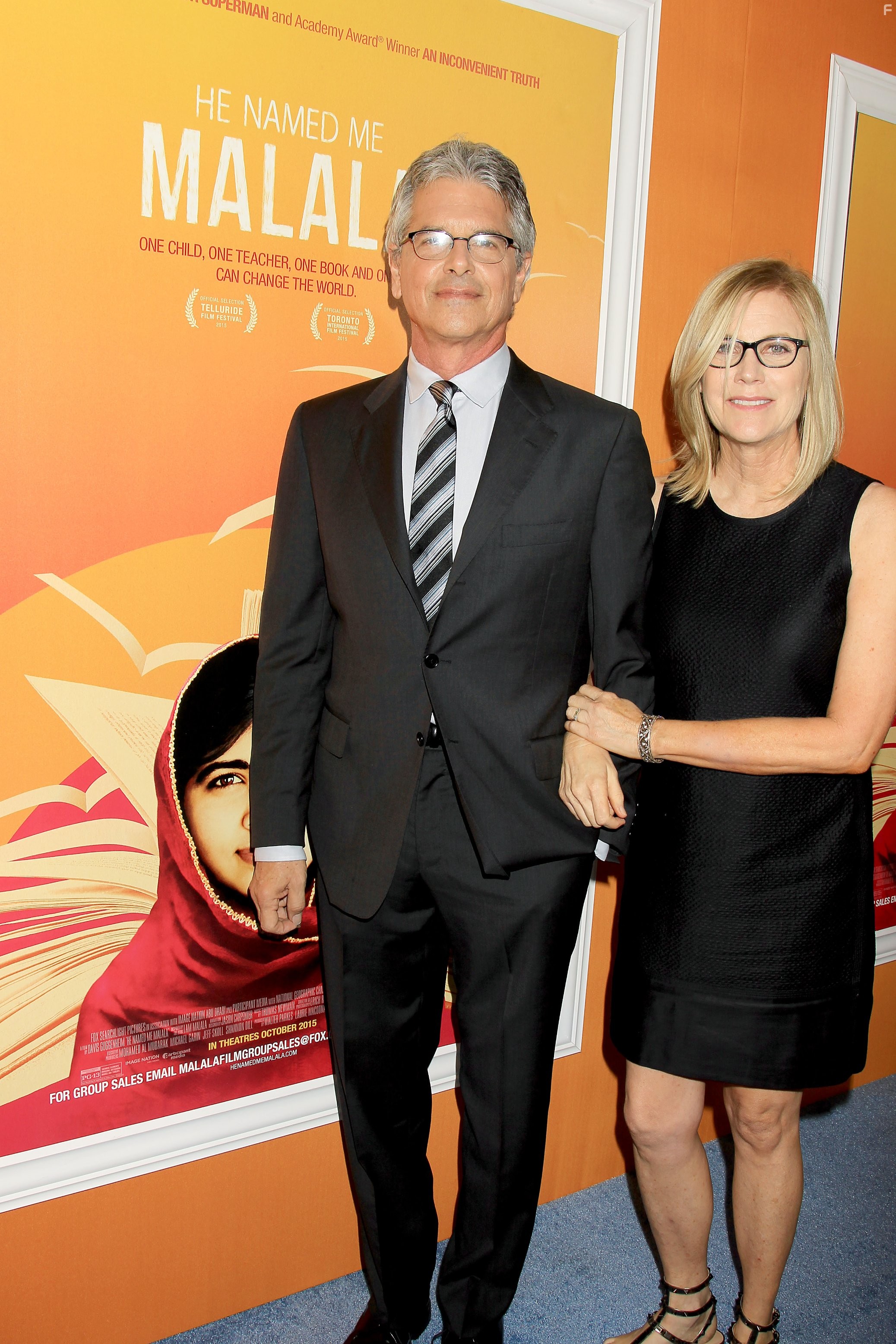 Laurie MacDonald and Walter F. Parkes in Он назвал меня Малала (2015)