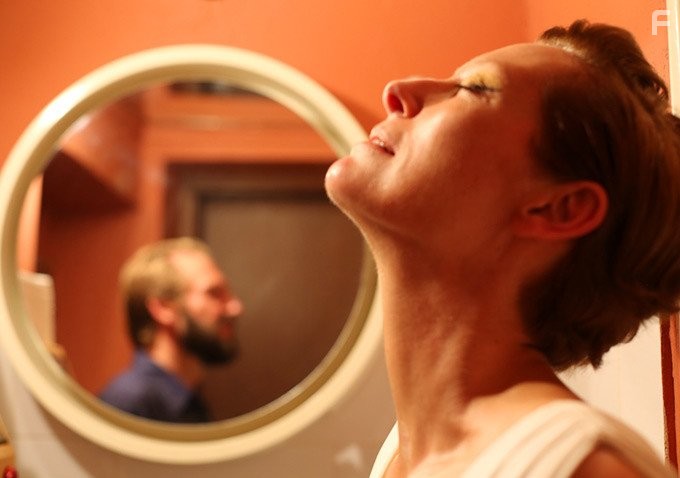 Ralph Fiennes and Tilda Swinton in Большой всплеск (2015)