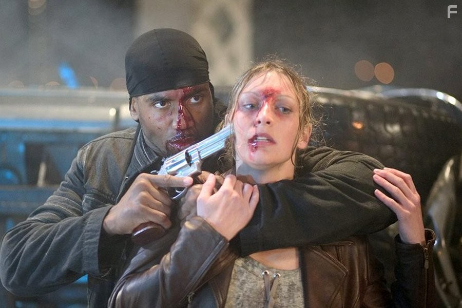 Gaston Morrison and Kim Howey in Хаос (2005)