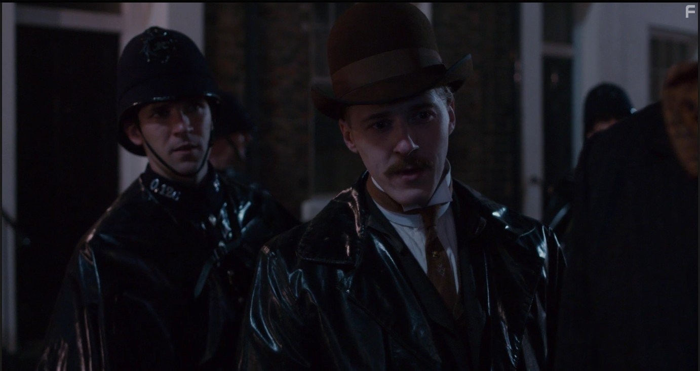 Adam Nagaitis and Harry Haynes in Гудини и Дойл (2016)