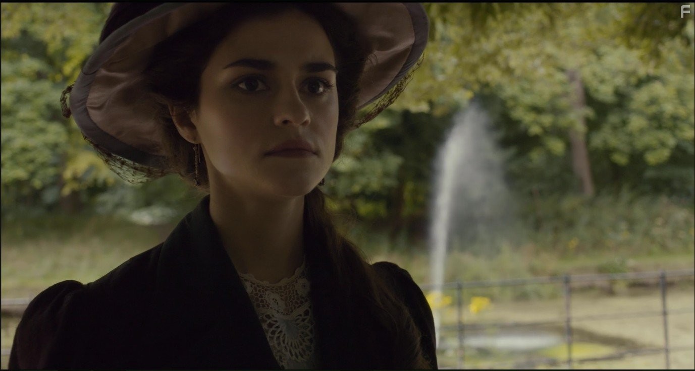 Rebecca Liddiard in Гудини и Дойл (2016)