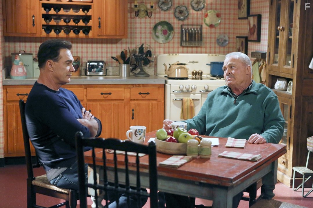 Stacy Keach and Patrick Warburton in Crowded (2016)