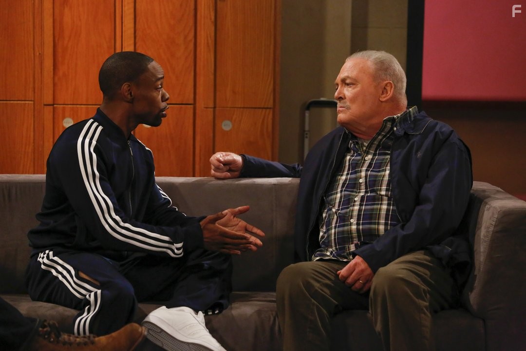 Stacy Keach and Clifford McGhee in Crowded (2016)