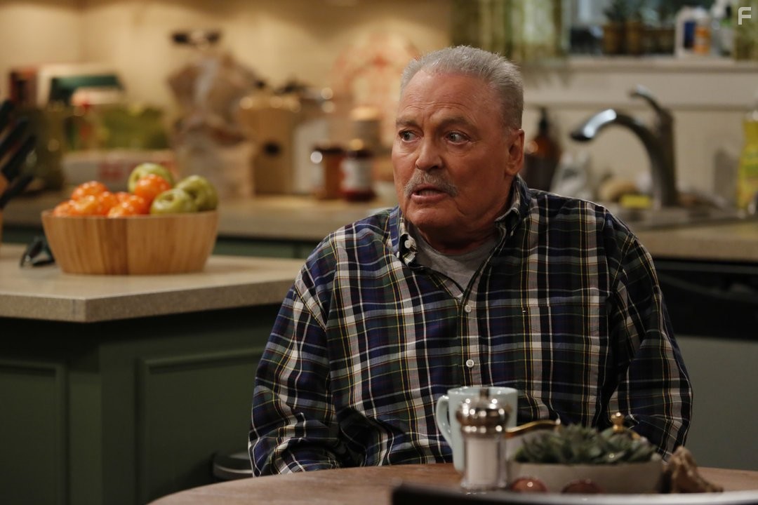 Stacy Keach in Crowded (2016)