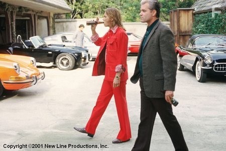 Johnny Depp and Ray Liotta in Кокаин (2001)