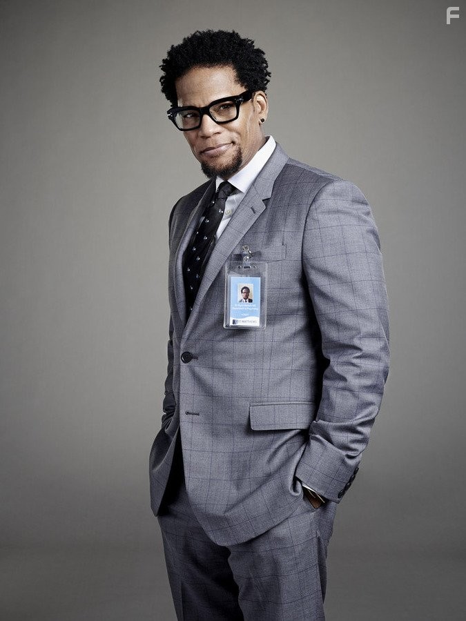 D.L. Hughley in Разбивающая сердца (2016)