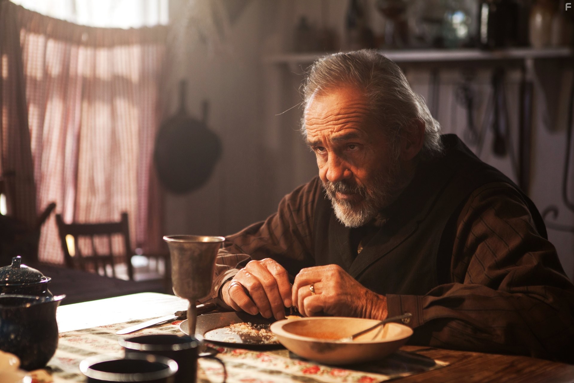 Pepe Serna in Red on Yella, Kill a Fella (2015)