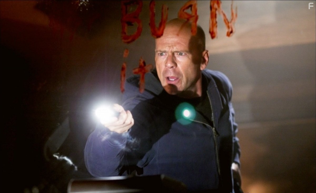 Bruce Willis in Заложник (2005)