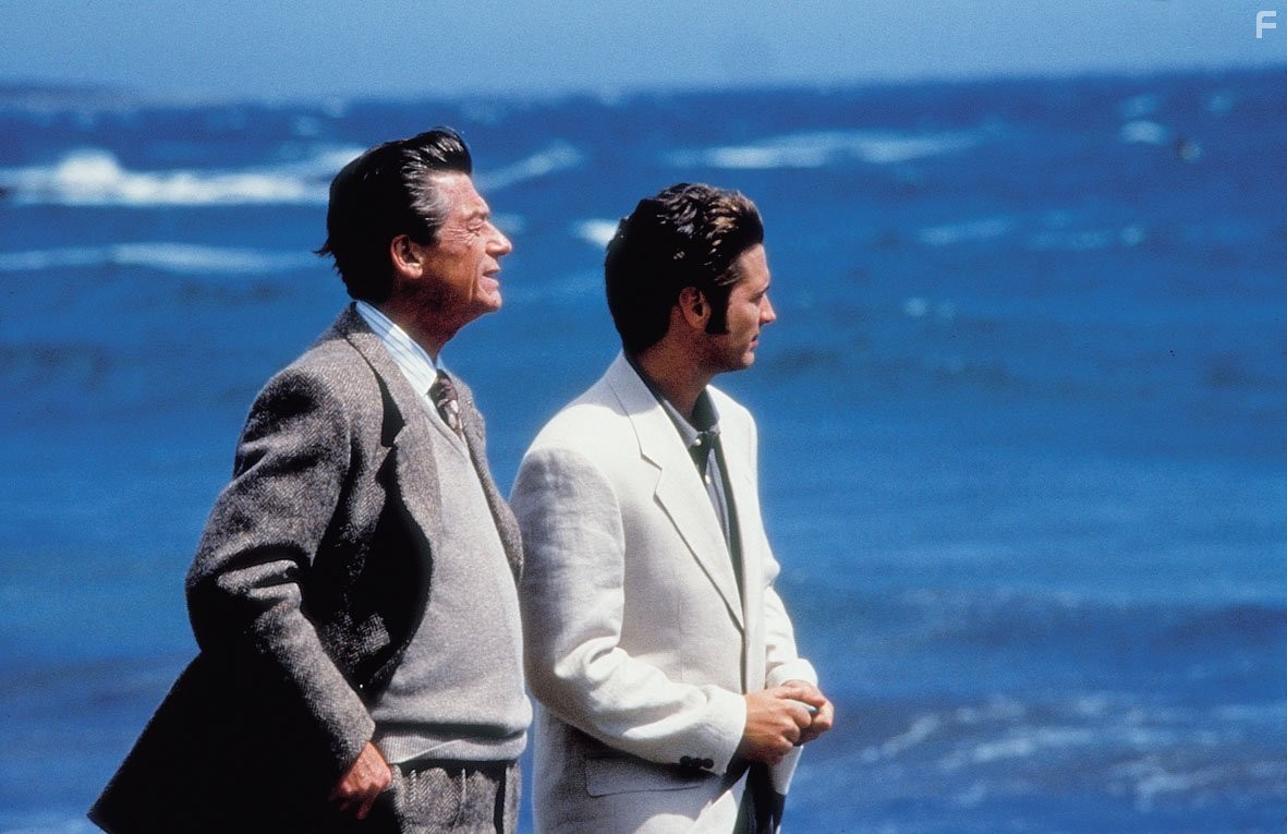 Любовь и смерть на Лонг-Айленде (1997)