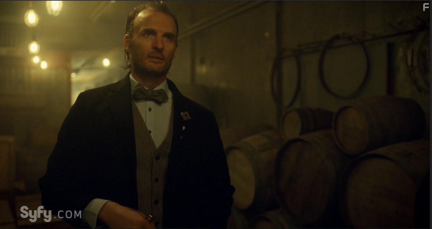 Greg Bryk in Вайнона Эрп (2016)