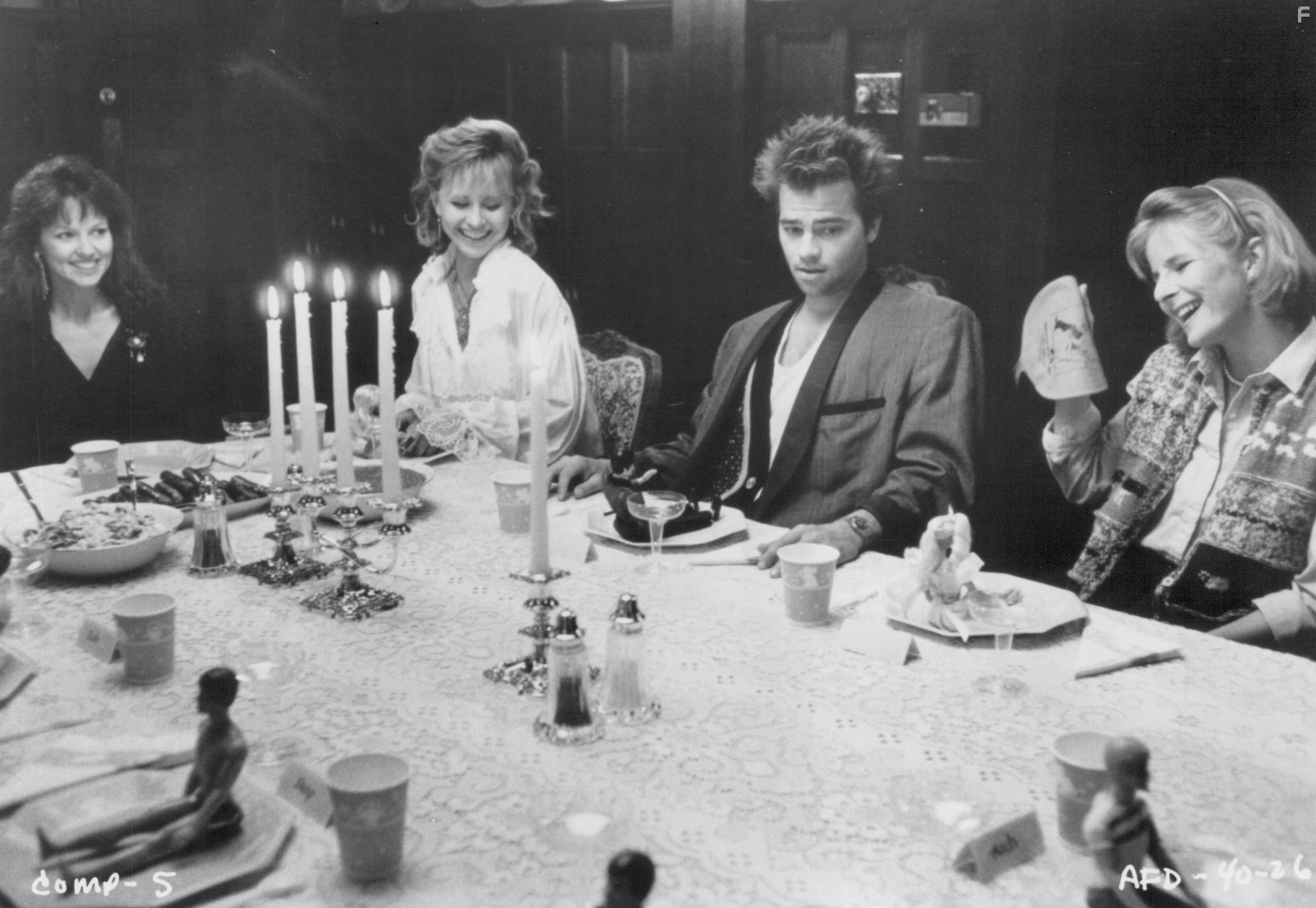 Deborah Foreman, Deborah Goodrich, Leah Pinsent, and Clayton Rohner in День дурака (1986)