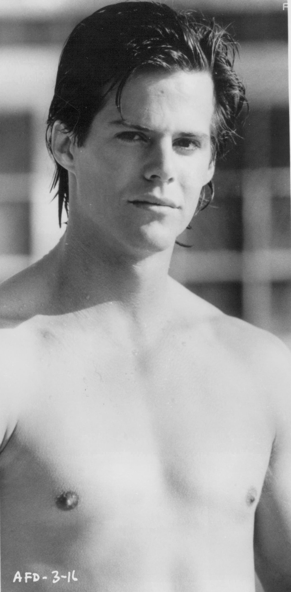 Ken Olandt in День дурака (1986)