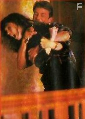 Deborah Foreman and Griffin O'Neal in День дурака (1986)