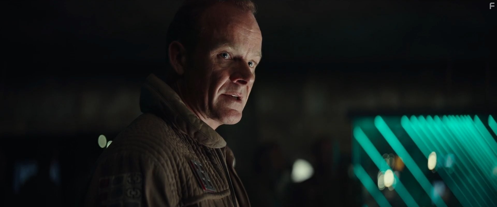 Alistair Petrie in Изгой-один. Звёздные войны: Истории (2016)