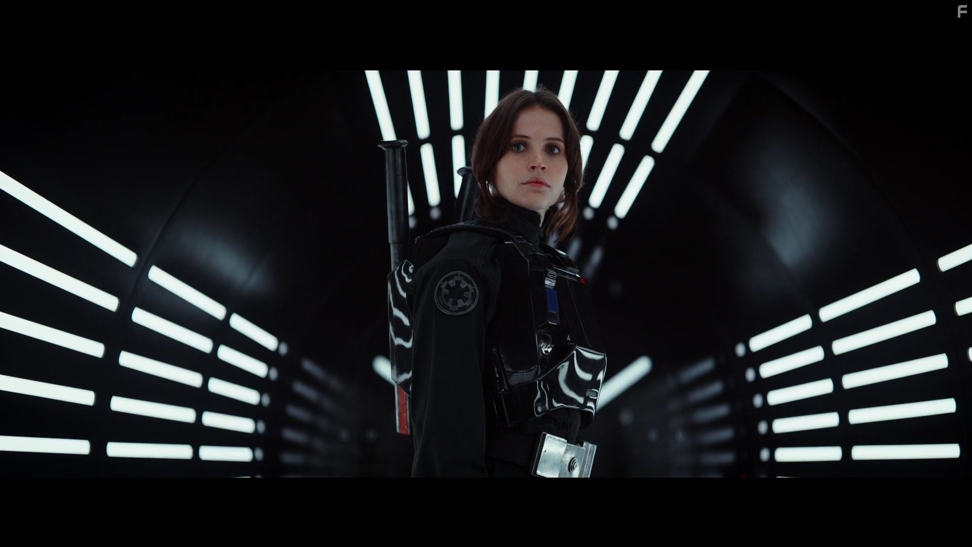 Felicity Jones in Изгой-один. Звёздные войны: Истории (2016)