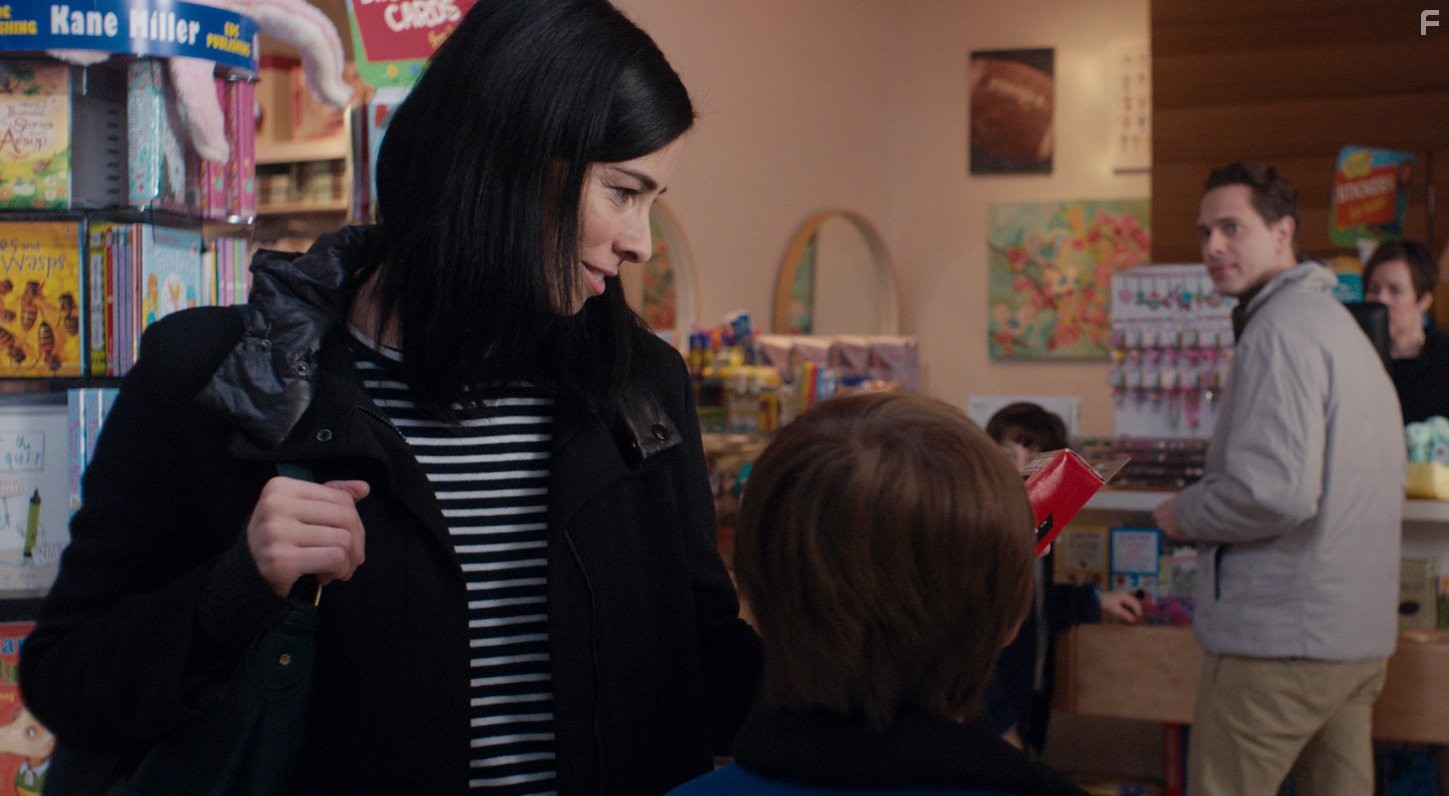 Sarah Silverman and Skylar Gaertner in Я улыбаюсь в ответ (2015)