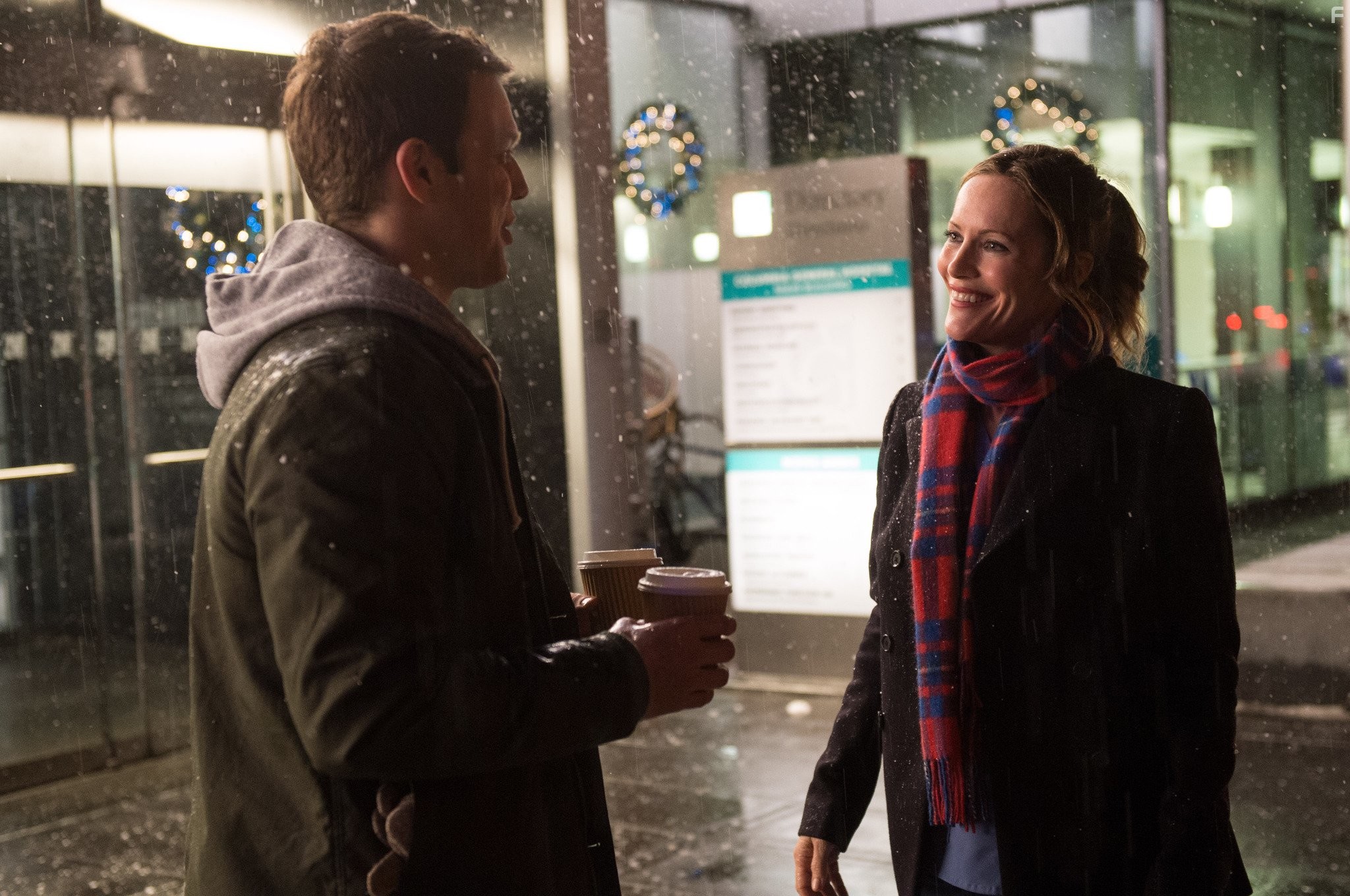 Leslie Mann and Jake Lacy in В активном поиске (2016)