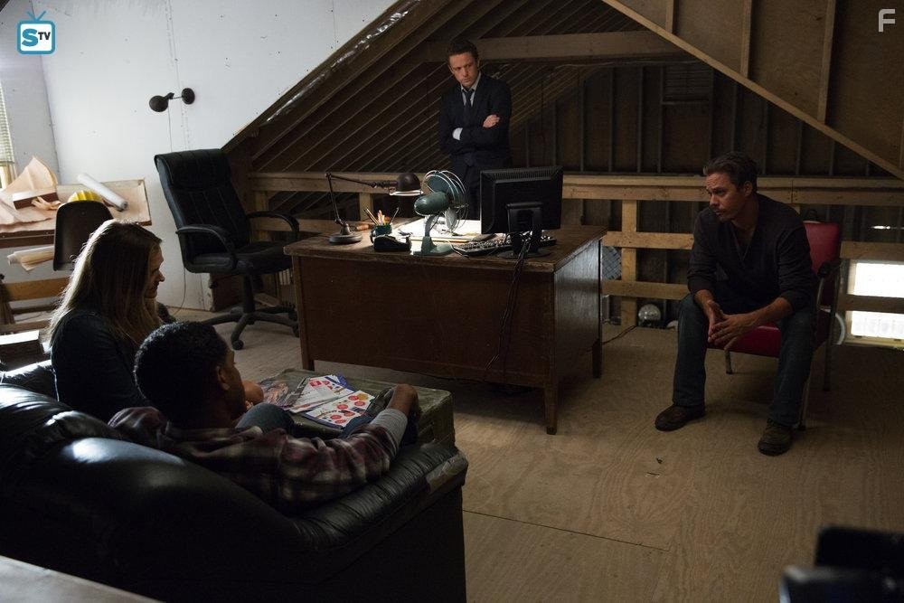 Larenz Tate, Bre Blair, Michael Raymond-James, David Lyons, and  in Game of Silence (2016)