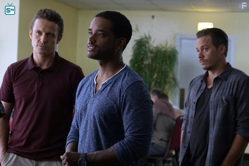 Larenz Tate, Michael Raymond-James, and David Lyons in Game of Silence (2016)