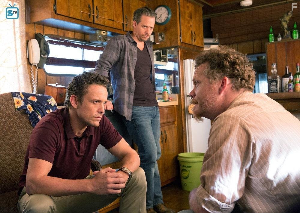 Justin Welborn, Michael Raymond-James, and David Lyons in Game of Silence (2016)