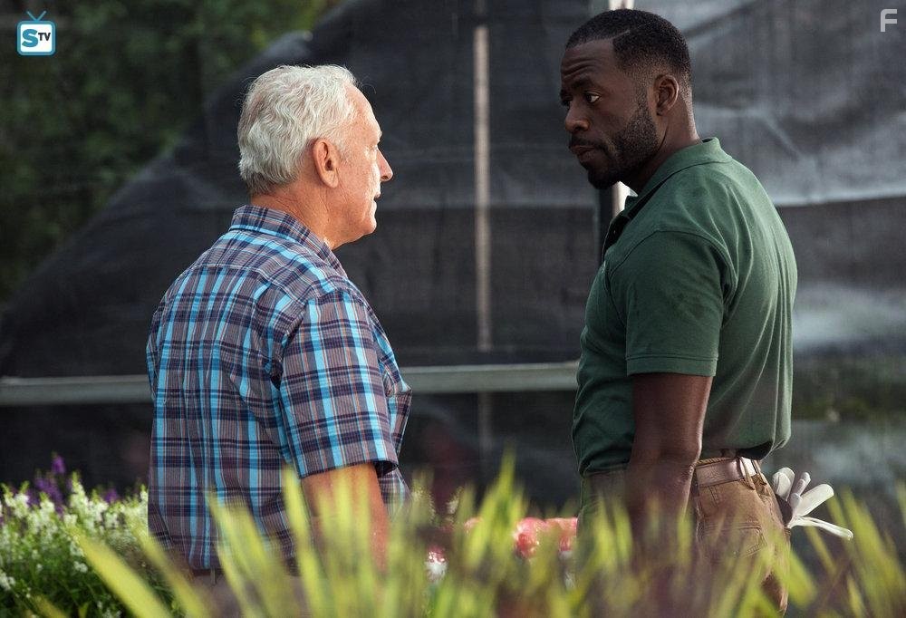 Conor O'Farrell and Demetrius Grosse in Game of Silence (2016)