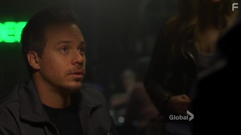 Michael Raymond-James in Game of Silence (2016)