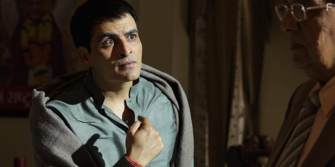 Manav Kaul in Ферзь (2016)