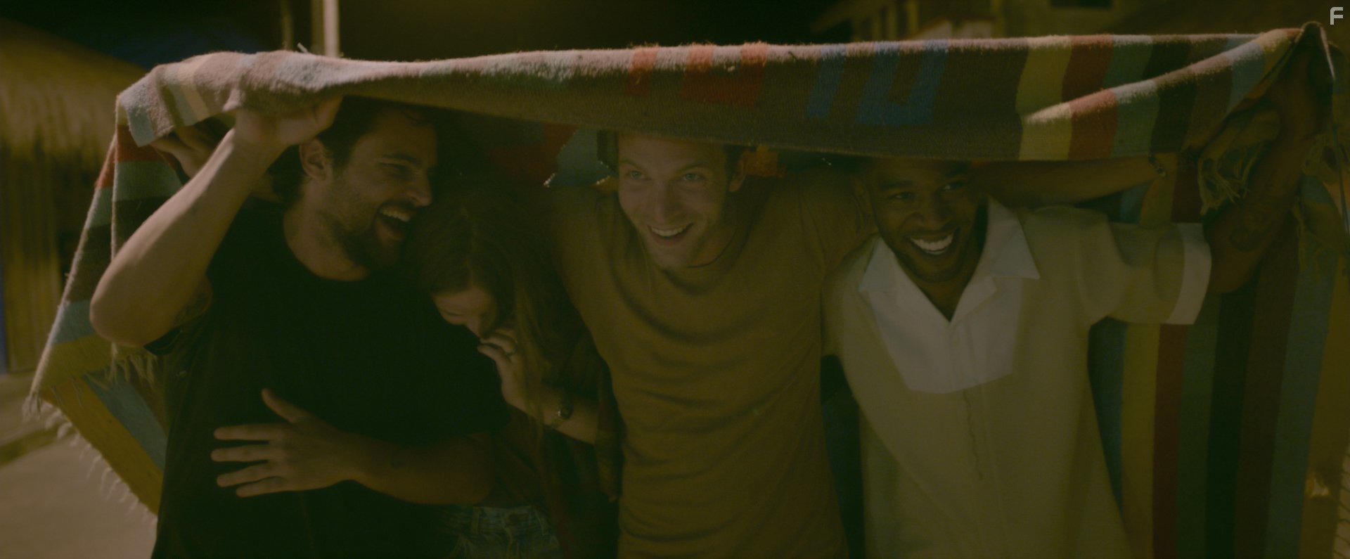 David Call, Scott Mescudi, Christopher Abbott, and Makenzie Leigh in Джеймс Уайт (2015)