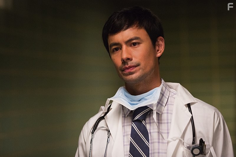 George Young in Карантин (2016)