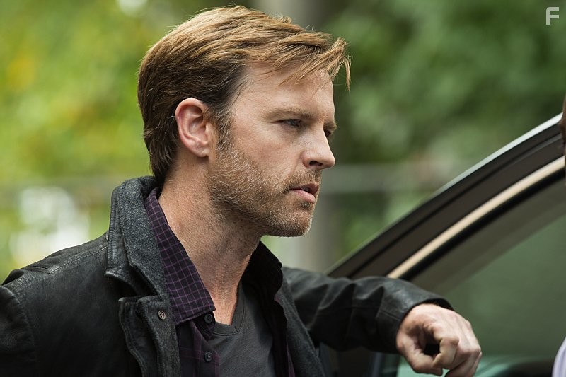 Trevor St. John in Карантин (2016)