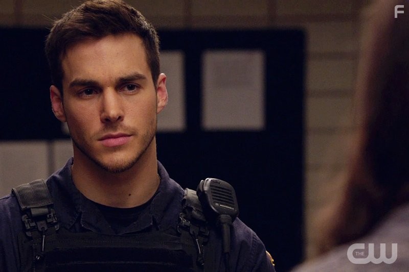 Chris Wood in Карантин (2016)