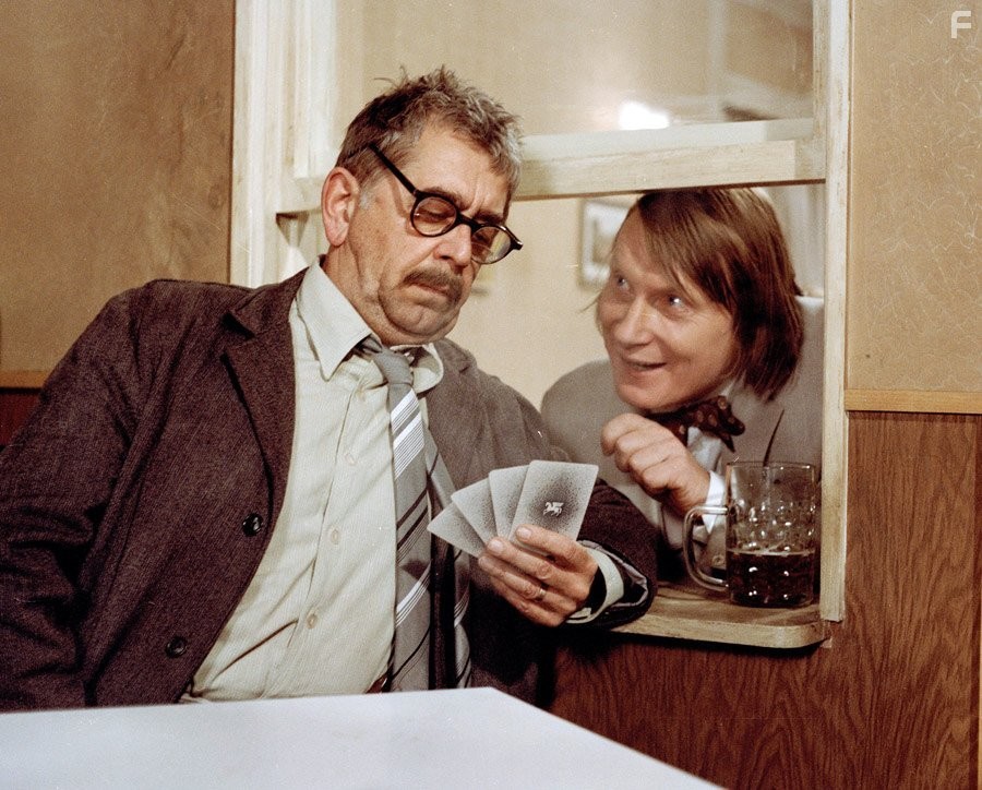 Vlastimil Brodsk? and Josef Dvor?k in N?vstevn?ci (1983)