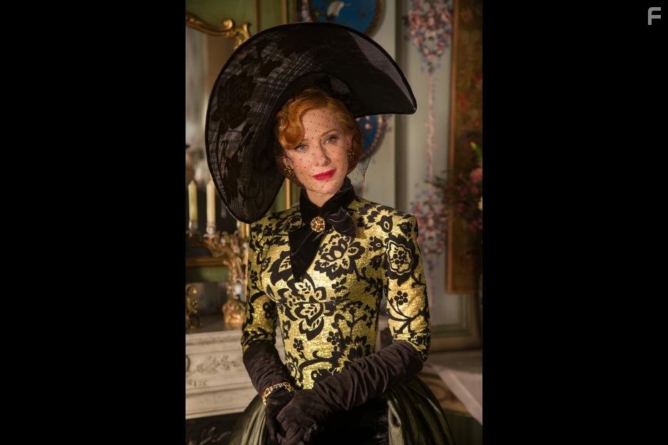 Cate Blanchett in Золушка (2015)